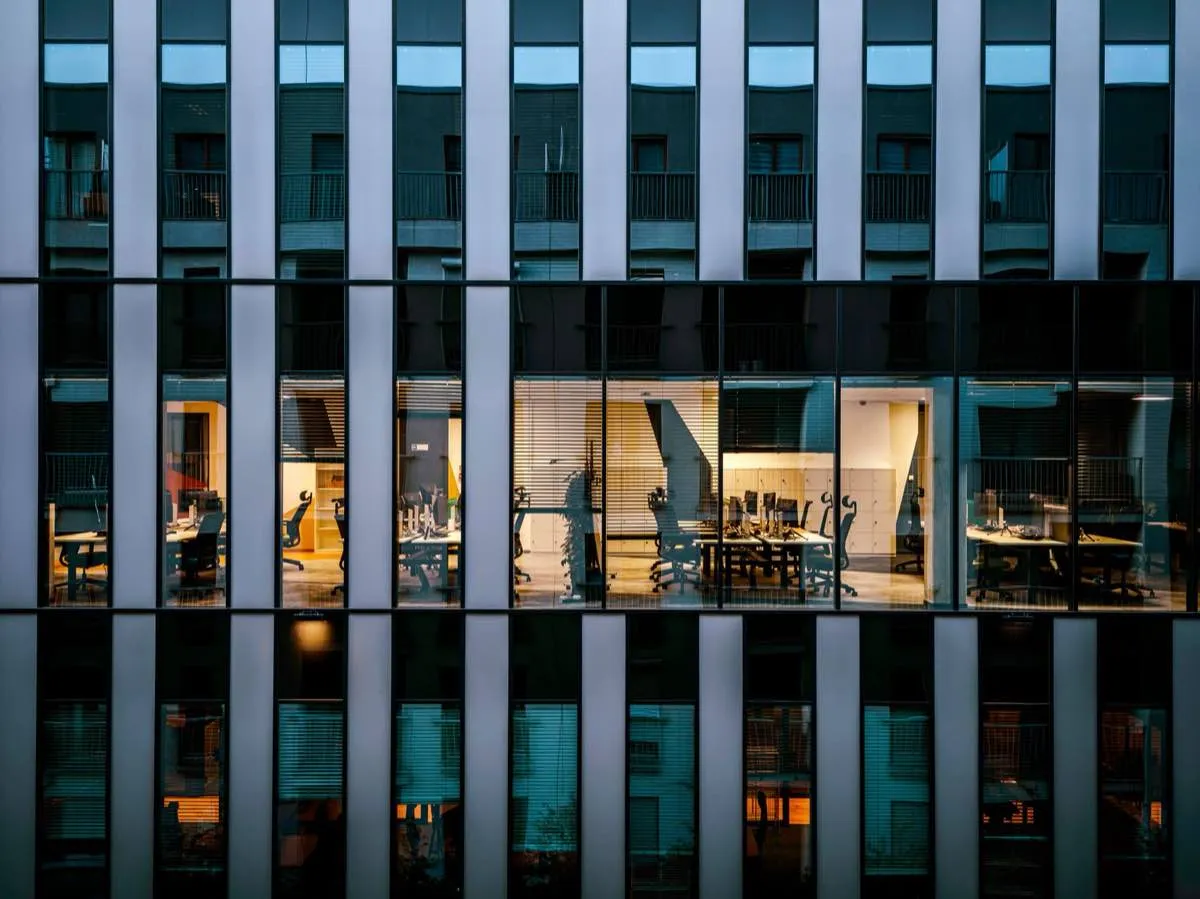 Commercial window services in Charleston, SC